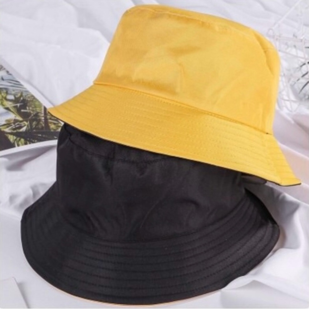Reservable Bucket Hat Black And Yellow Adult Unisex